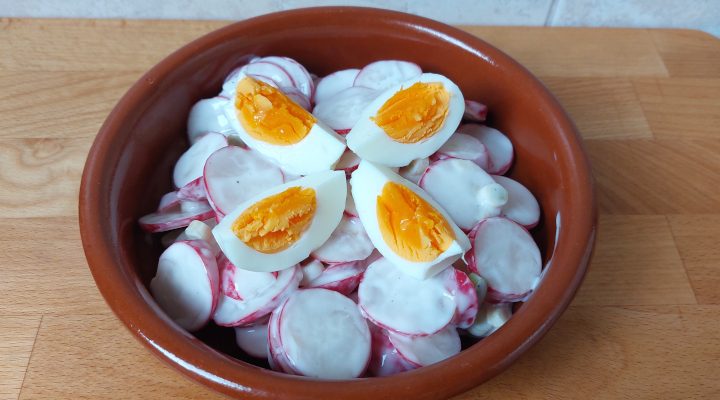majonézes reteksaláta tojással